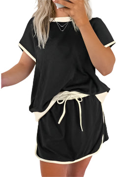 Black Color Contrast Loose Pullover and Lace-up Waist Skort Set