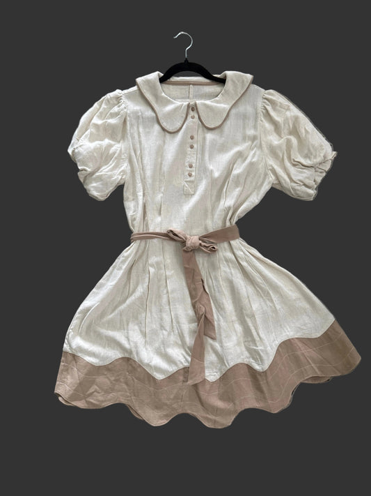 Linen-Blend, puff sleeves, and collar details dress
