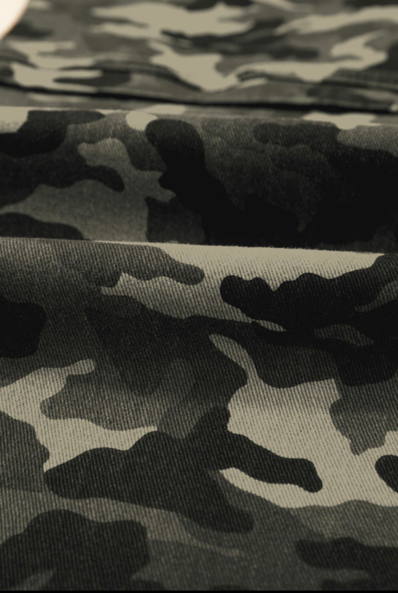 Camouflage Print Multi Pocketed Denim Pants