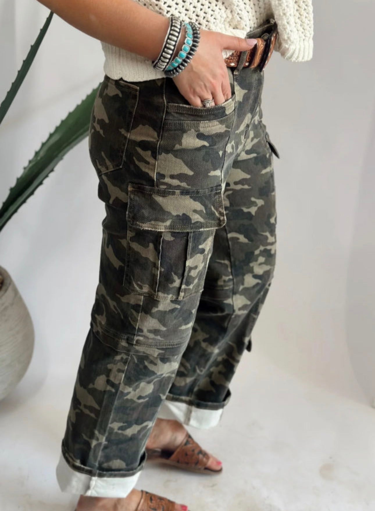 Camouflage Print Multi Pocketed Denim Pants