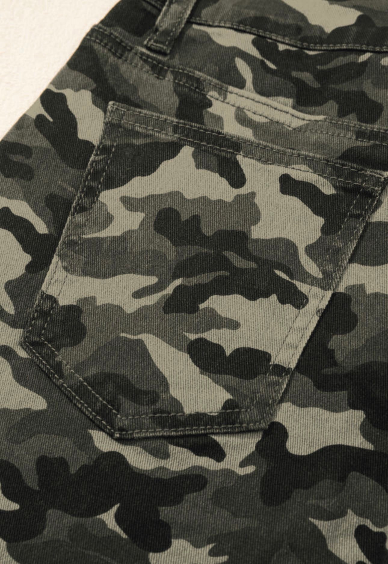 Camouflage Print Multi Pocketed Denim Pants